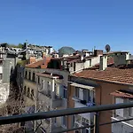 Ξενοδοχείο Liberi Taksim 3*