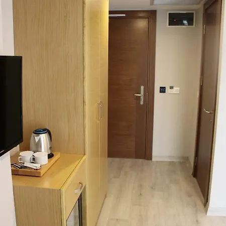 Liberi Taksim 호텔 3*