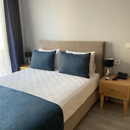 Liberi Taksim מלון 3*
